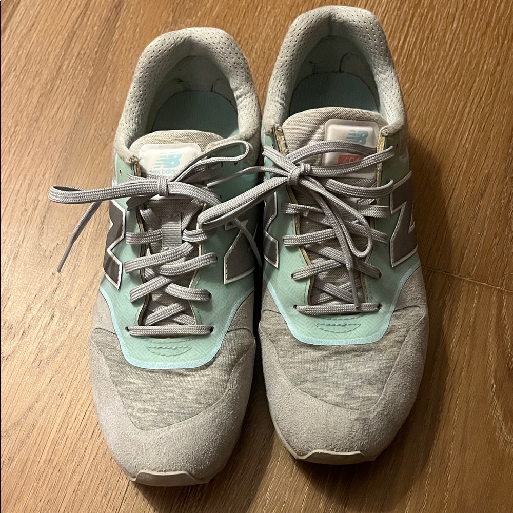 New Balance Women's Sneakers in Gray and Mint